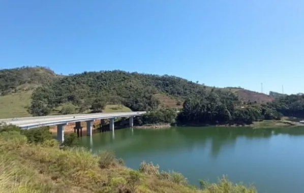 Desentupidora em Paraibuna